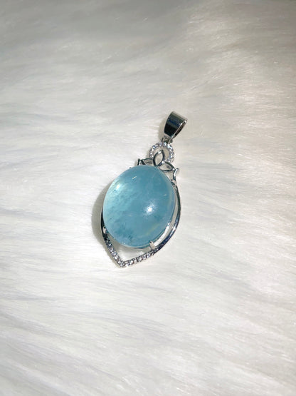 Aquamarine Cabochon Pendant