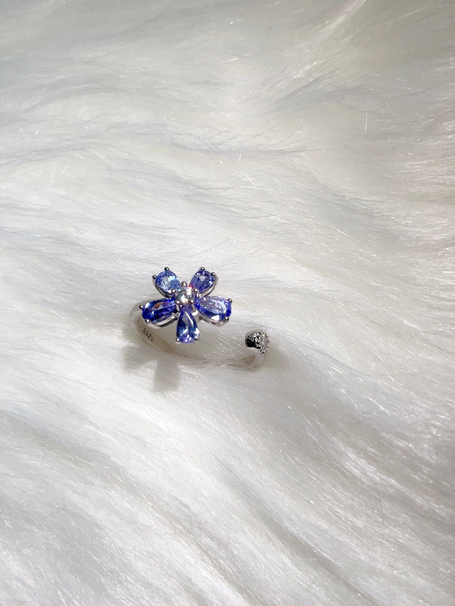 Tanzanite Flower Ring